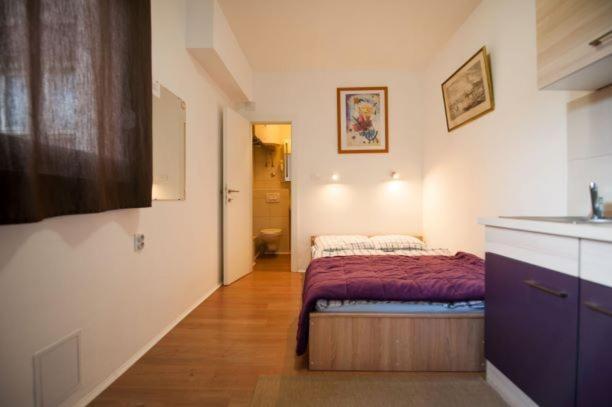 Centar 2 Private Room With Ensuite And Kitchenette Split Exteriér fotografie