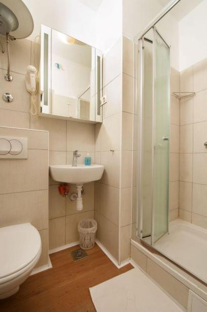Centar 2 Private Room With Ensuite And Kitchenette Split Exteriér fotografie